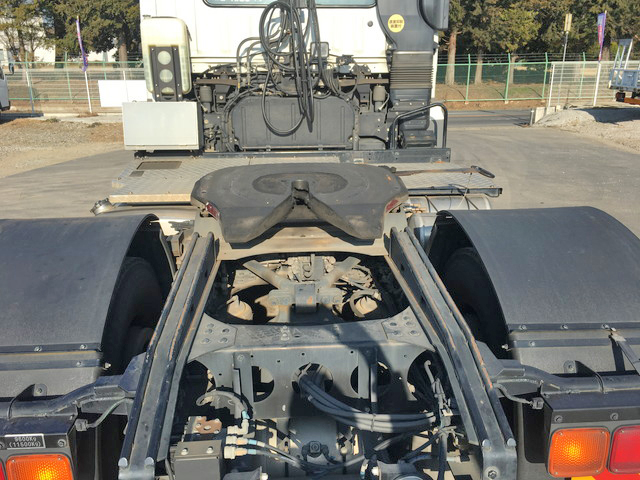 三菱ふそうスーパーグレートトレーラーヘッド（トラクターヘッド）大型（10t）[写真10]