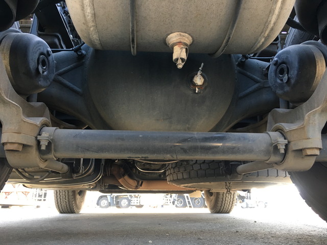 三菱ふそうスーパーグレートトレーラーヘッド（トラクターヘッド）大型（10t）[写真17]