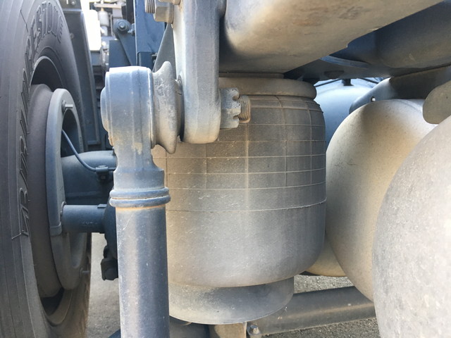 三菱ふそうスーパーグレートトレーラーヘッド（トラクターヘッド）大型（10t）[写真19]