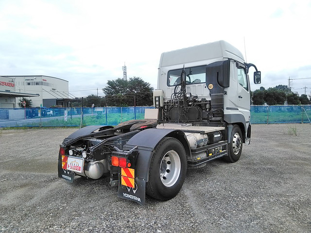三菱ふそうスーパーグレートトレーラーヘッド（トラクターヘッド）大型（10t）[写真02]