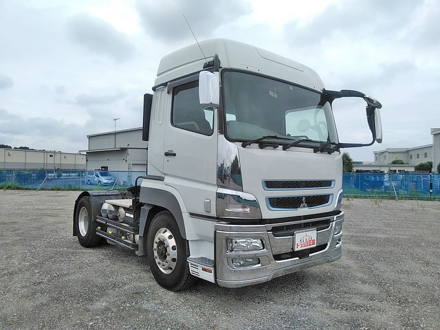 三菱ふそうスーパーグレートトレーラーヘッド（トラクターヘッド）大型（10t）[写真03]