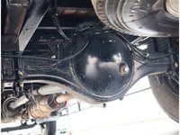 いすゞフォワードユニック4段中型（4t）[写真21]