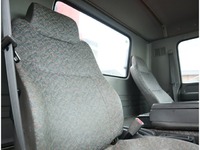 いすゞフォワードユニック4段中型（4t）[写真29]