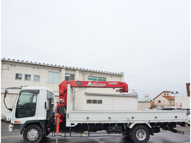 いすゞフォワードユニック4段中型（4t）[写真03]