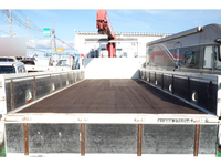 いすゞフォワードユニック4段中型（4t）[写真08]