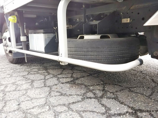 いすゞエルフアルミバン小型（2t・3t）[写真18]