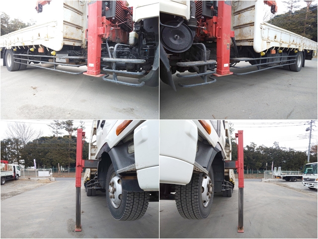 いすゞフォワードセルフクレーン4段増トン（6t・8t）[写真18]