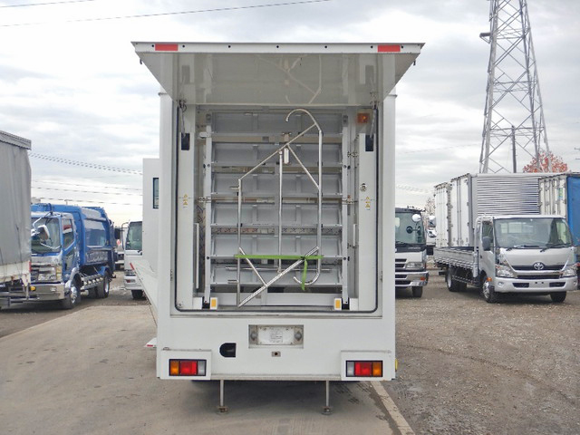 いすゞエルフその他の形状小型（2t・3t）[写真09]