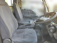 いすゞエルフ平ボディ小型（2t・3t）[写真23]