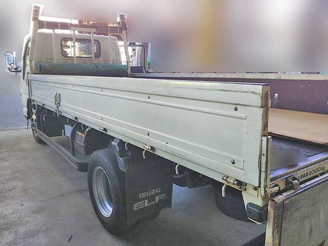 いすゞエルフ平ボディ小型（2t・3t）[写真05]