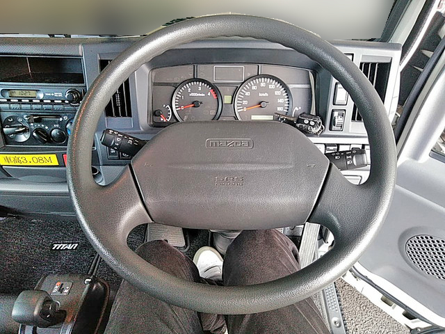 マツダタイタンアルミバン小型（2t・3t）[写真27]