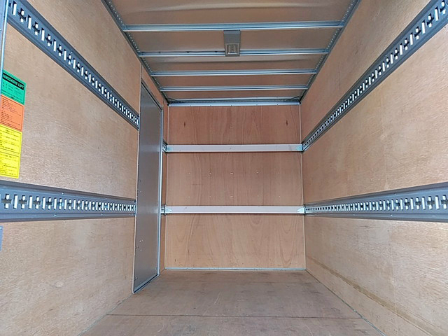 マツダタイタンアルミバン小型（2t・3t）[写真06]