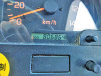 いすゞギガアルミウイング大型（10t）[写真22]