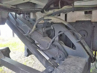 いすゞフォワードアルミウイング増トン（6t・8t）[写真13]