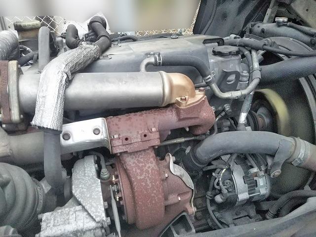 いすゞフォワードアルミウイング増トン（6t・8t）[写真17]