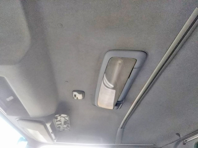 いすゞフォワードアルミウイング増トン（6t・8t）[写真23]