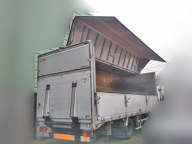 いすゞフォワードアルミウイング増トン（6t・8t）[写真05]