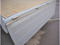 UDトラックスコンドルアルミブロック中型（4t）[写真12]