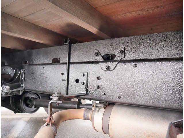 UDトラックスコンドルアルミブロック中型（4t）[写真14]