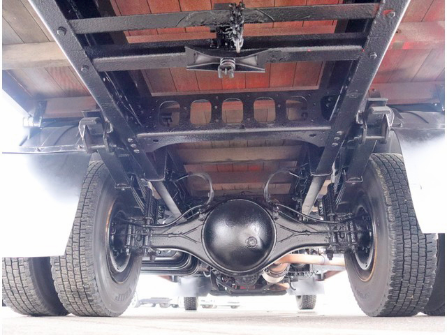 UDトラックスコンドルアルミブロック中型（4t）[写真16]