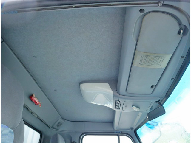 UDトラックスコンドルアルミブロック中型（4t）[写真27]