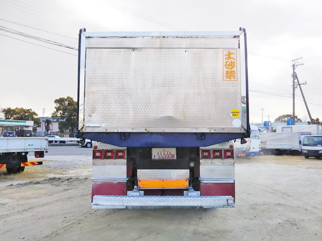 三菱ふそうスーパーグレートダンプ・クレーン付大型（10t）[写真13]