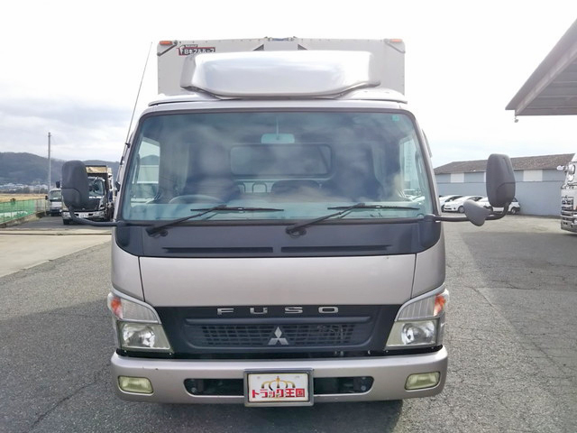 三菱ふそうキャンターアルミウイング小型（2t・3t）[写真10]