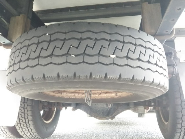 三菱ふそうキャンターアルミウイング小型（2t・3t）[写真21]