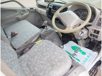 日野デュトロコンテナ専用車小型（2t・3t）[写真35]