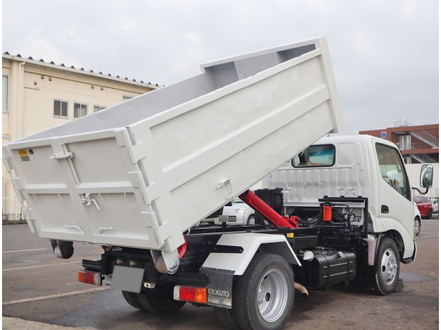 日野デュトロコンテナ専用車小型（2t・3t）[写真04]