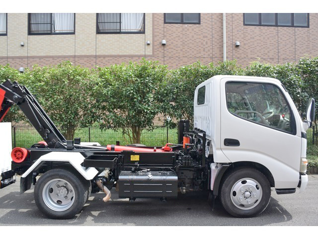 日野デュトロコンテナ専用車小型（2t・3t）[写真07]