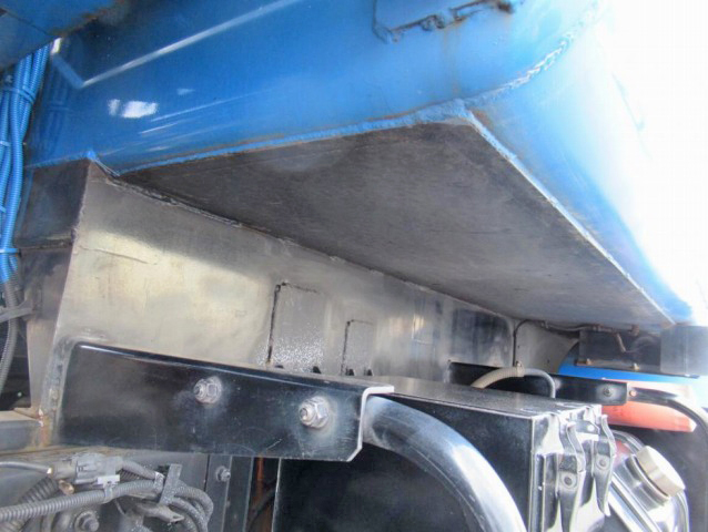 日野デュトロパッカー車（塵芥車）小型（2t・3t）[写真27]