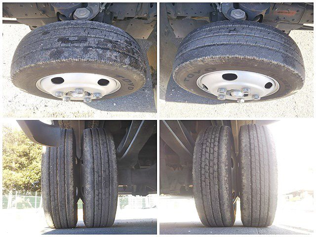 いすゞエルフ家畜運搬車小型（2t・3t）[写真20]