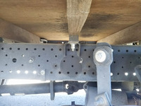 いすゞエルフ家畜運搬車小型（2t・3t）[写真22]