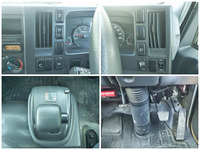 いすゞエルフ家畜運搬車小型（2t・3t）[写真38]