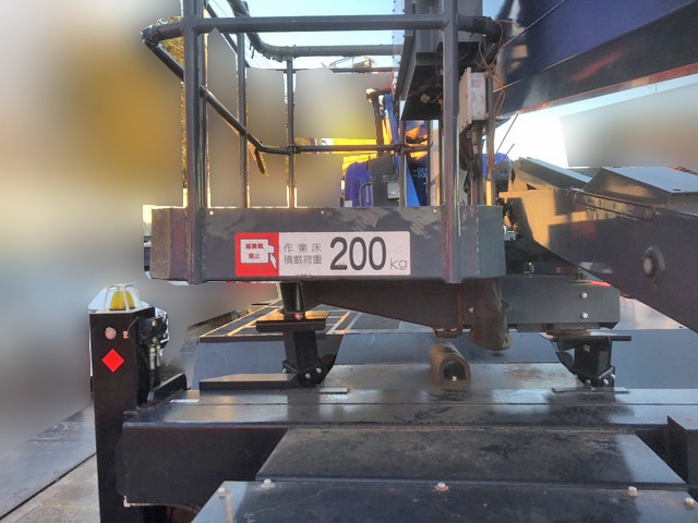 日野レンジャー高所作業車中型（4t）[写真13]