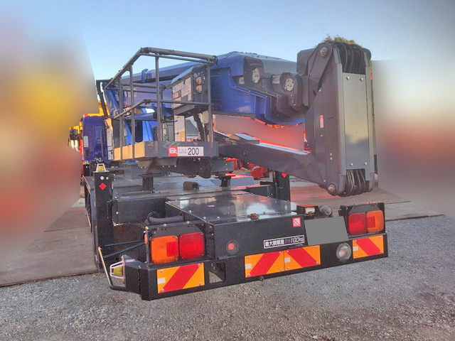 日野レンジャー高所作業車中型（4t）[写真02]