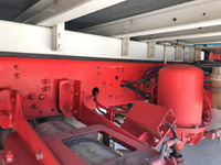 三菱ふそうファイター冷蔵冷凍ウイング中型（4t）[写真14]