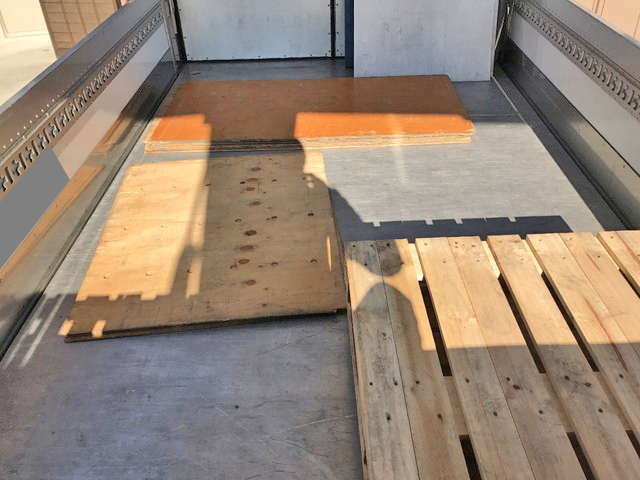 三菱ふそうファイター冷蔵冷凍ウイング中型（4t）[写真07]