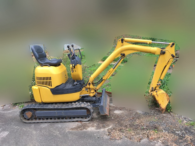 コマツミニユンボ（ミニバックホー）[写真02]