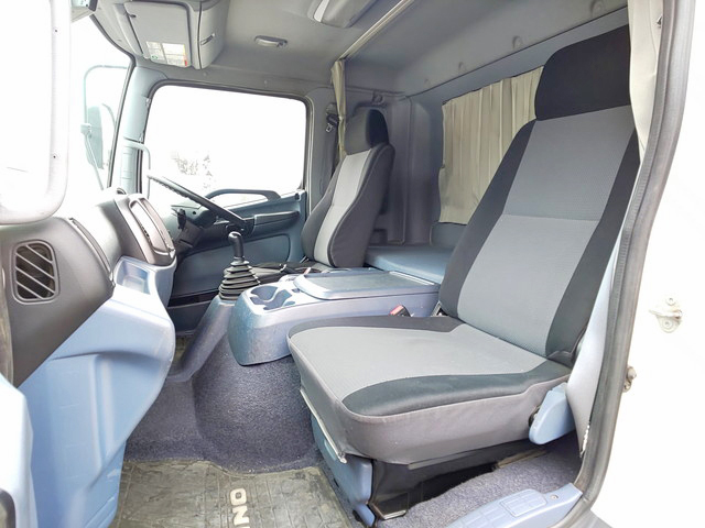 日野レンジャーアルミウイング増トン（6t・8t）[写真28]