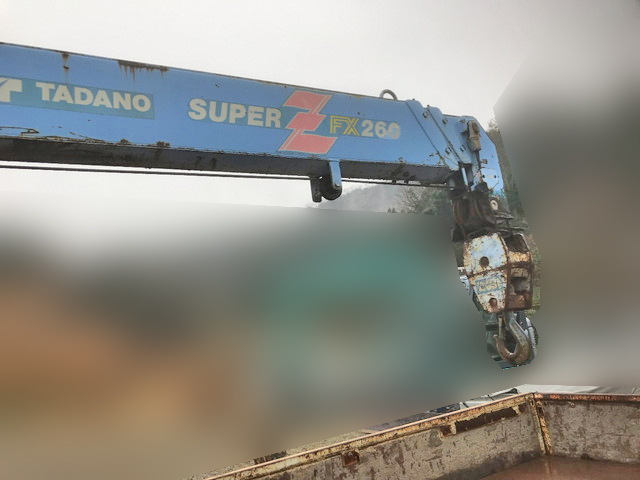 三菱ふそうキャンタークレーン3段小型（2t・3t）[写真11]