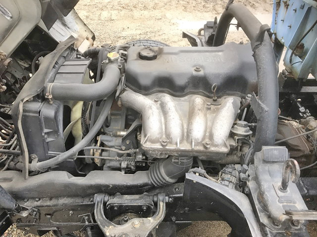 三菱ふそうキャンタークレーン3段小型（2t・3t）[写真18]