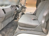 三菱ふそうキャンタークレーン3段小型（2t・3t）[写真21]