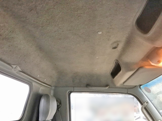 三菱ふそうキャンタークレーン3段小型（2t・3t）[写真22]