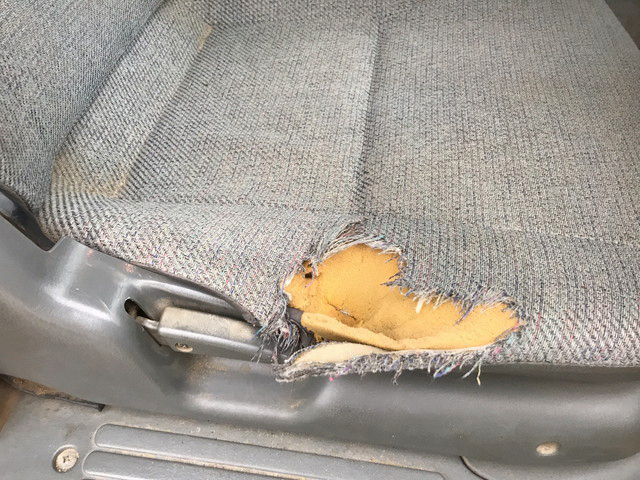 三菱ふそうキャンタークレーン3段小型（2t・3t）[写真25]