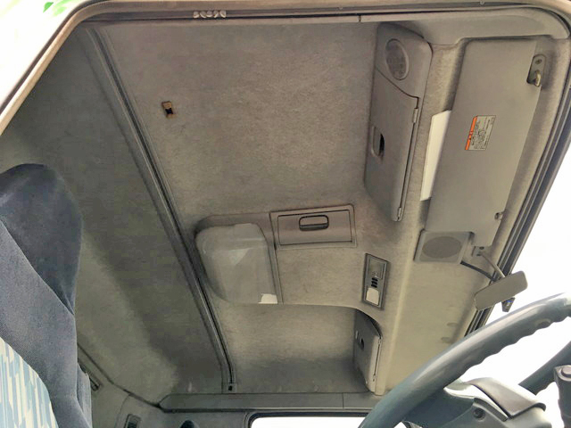 三菱ふそうスーパーグレートJRコンテナ専用車大型（10t）[写真32]