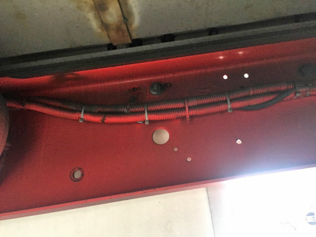 三菱ふそうスーパーグレート冷凍車（冷蔵車）大型（10t）[写真16]