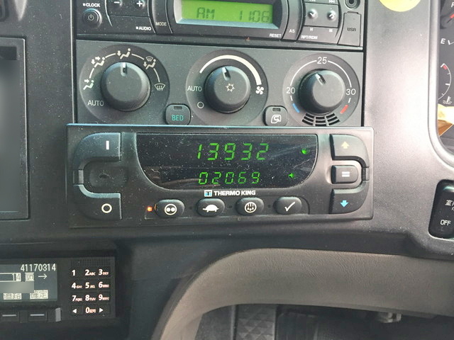 三菱ふそうスーパーグレート冷凍車（冷蔵車）大型（10t）[写真29]