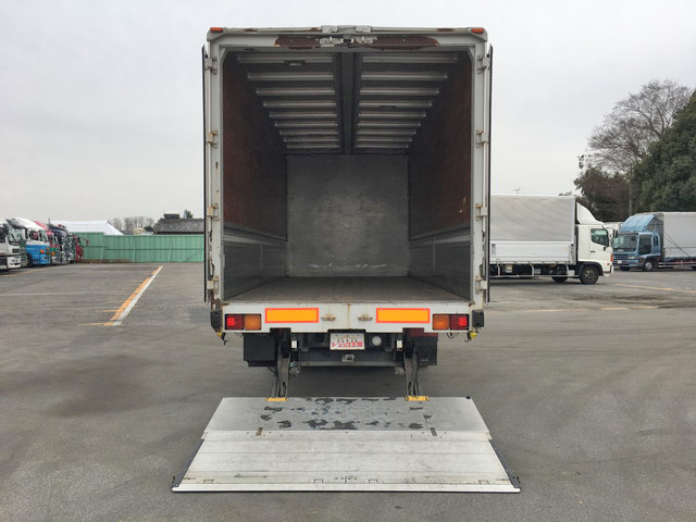 いすゞフォワードアルミウイング中型（4t）[写真10]